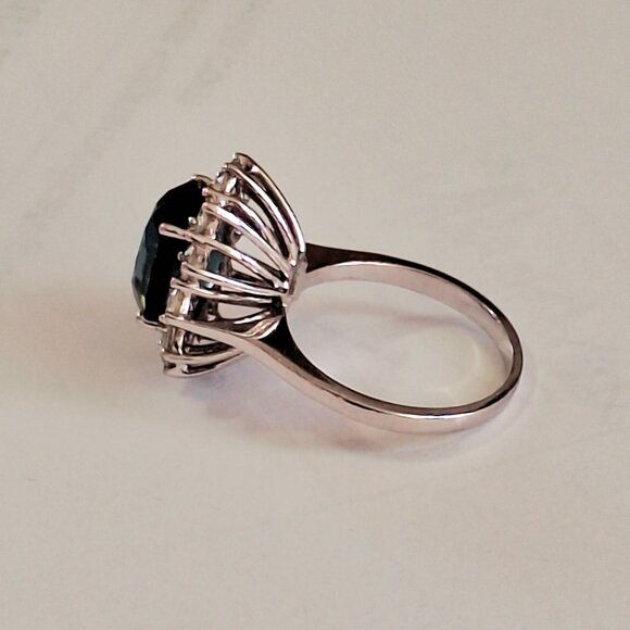 Blue Topaz Oval Cut Cluster Cocktail Ring Size 7 - Picture 8 of 11